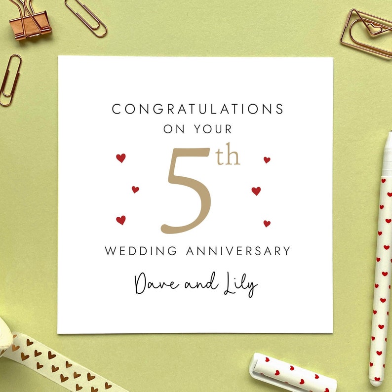 personalised 5th wedding anniversary card for couple - congratulations on your fifth wedding anniversary card - daughter and son-in-law, son and daughter-in-law, friends, granddaughter, grandson, niece, nephew, five years married, wood