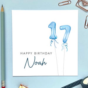 Personalisierte Karte zum 17.Geburtstag für Ihn | Junge, Mann, Bruder, Neffe, Sohn, Urenkel, Cousin, Patenkind, Teenager, Blau, Name, Siebzehn