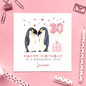 Personalisierte Pinguine Geburtstagskarte für Partner, Sie, Verlobte, Freundin, Frau, 30er, 40er, 50er, 60er, 70er, 80er, jedes Alter, Individuell, Name