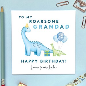 Personalisierte Dinosaurier jedes Alter Geburtstagskarte für Opa | Opa, Opa, Opa, Papa, Daddy, Dada | 50er 60er 70er 80er 90er, Von Junge, Mädchen