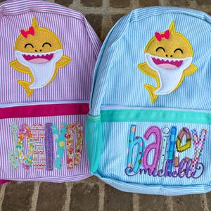 Babyhai mit Schleife Rucksack mit Schleife aus Seersucker, Windeltasche, Namensapplikation