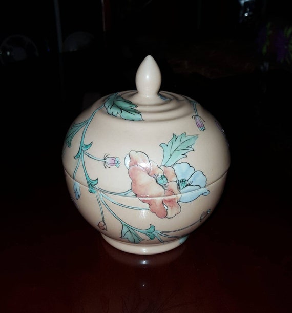 Vintage TOYO Covered Jar / Vase Floral Pattern TOYO Ginger | Etsy