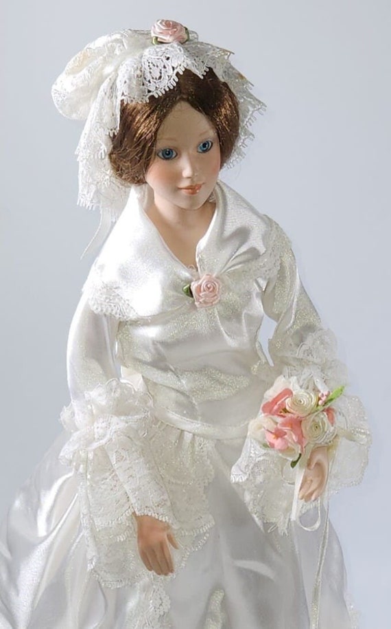 MARTHA by JUDY BELLE the Danbury Mint, Bride Porcelain Doll, French Bride  Porcelain Doll Collectible Porcelain Bride Doll Limited Edition -   Denmark