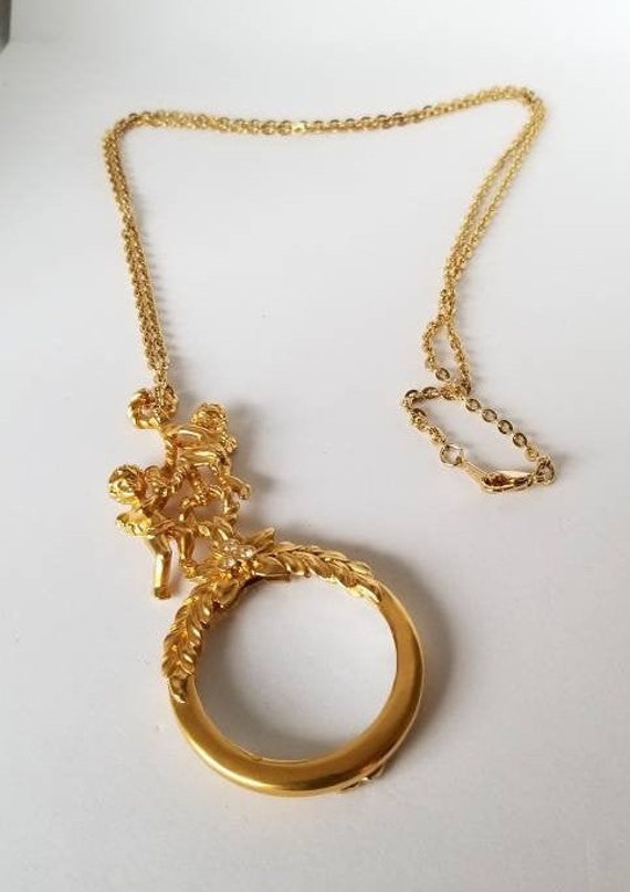 Authentic Avon Angels Magnifier Necklace Vintage Angel - Avon Magnifying Glass Pendant Necklace Authentic Avon Angels Magnifier Necklace Vintage Angel - Avon Magnifying Glass Pendant Necklace