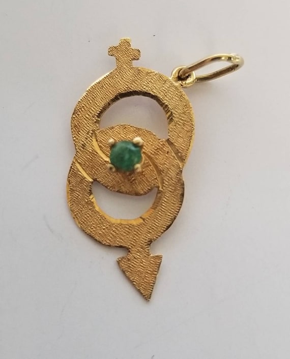 Gold 18K Pendant with Raw Colombian Emerald Marked