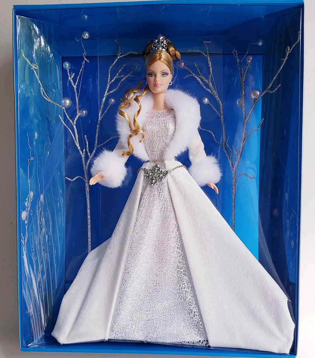 WINTER FANTASY, Special Edition, Barbie Doll, First in the Series 2003