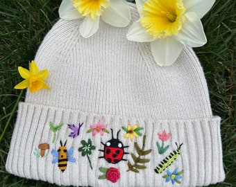 The insect friends beanie