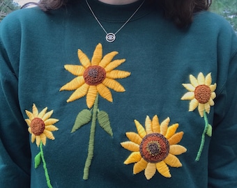 Sunflower pullover