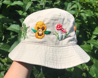 Custom Embroidered Bucket Hat - Etsy 