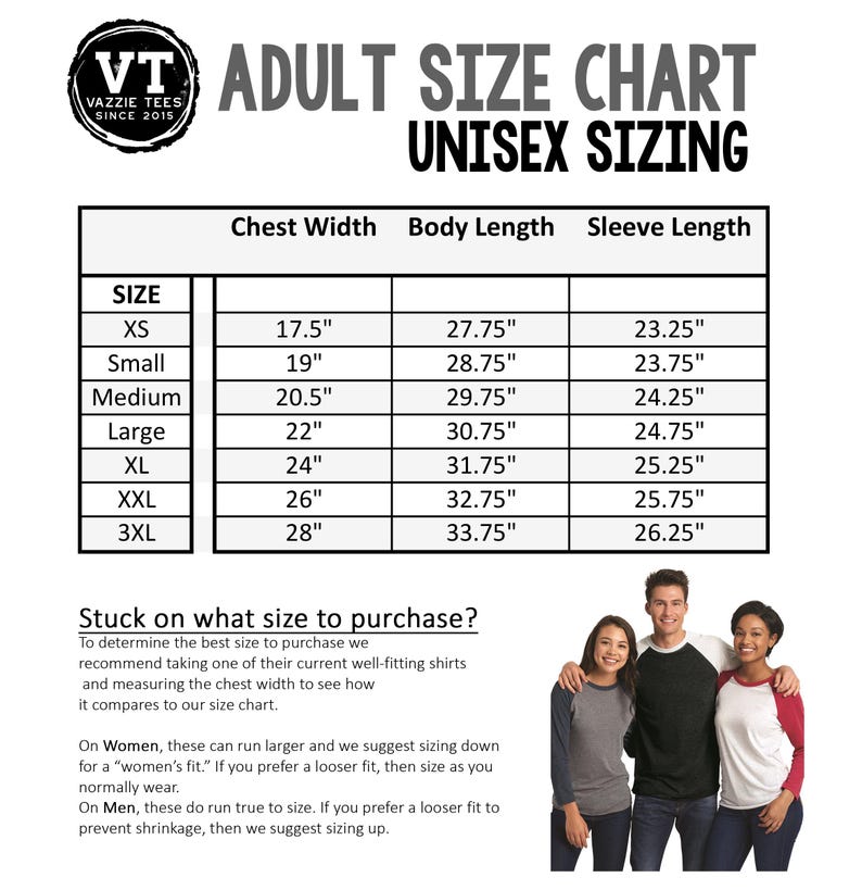 K&ouml;nnte beinhalten: Eine Gr&ouml;&szlig;entabelle f&uuml;r Unisex-Kleidung mit Ma&szlig;en in Zoll f&uuml;r Brustweite, K&ouml;rperl&auml;nge und &Auml;rmell&auml;nge. Die Tabelle umfasst die Gr&ouml;&szlig;en XS, Small, Medium, Large, XL, XXL und 3XL.
