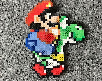 Mario montado en Yoshi