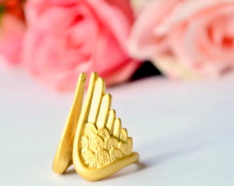 Golden Spiritual Angel Wings Brass Adjustable Ring