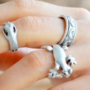 Salamander Reptile Timeless Ring, Gift to Tropical Life Lover, Amphibians, Lizard Lacertian, Chameleon Jewelry, Silver one size Reptant Ring
