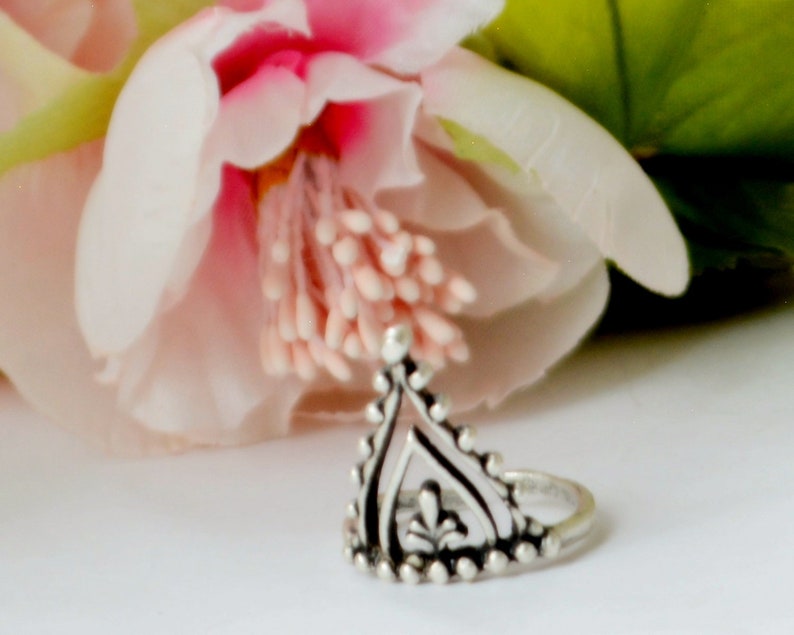 Line Braid bar Knuckle Boho matting ring, Knit Carpet Design Triangle ...