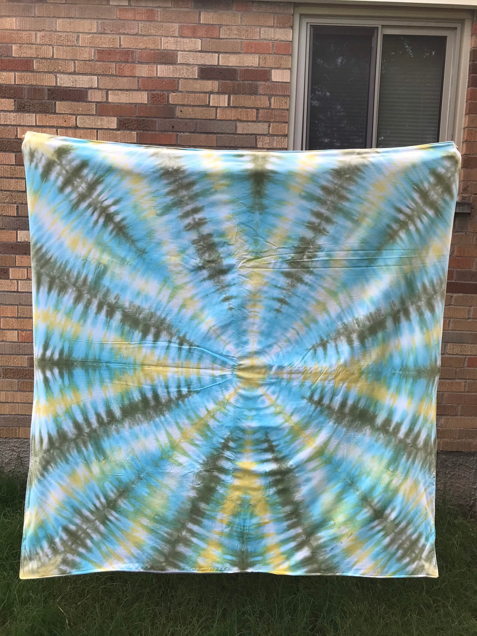 tie-dye-blanket-handmade-blanket-etsy