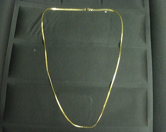 Collar de eslabones de imitación de oro de 18" con aspecto pesado y tono dorado BLING