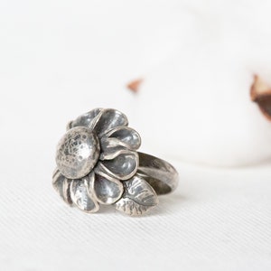 Sterling silver large flower ring - chunky flower ring- oxidised silver jewellery- statement jewellery