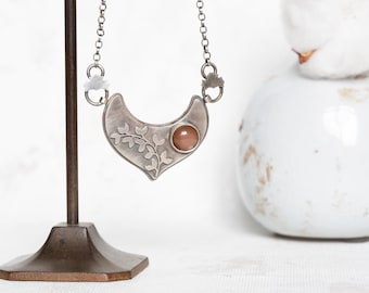 Sterling Silver Leaves and Brown Moonstone Necklace