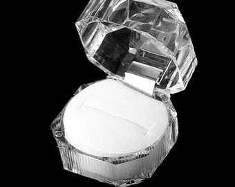 clear ring box