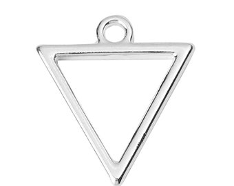 20 Geometric Silver Plated Triangle 18mm x 16mm