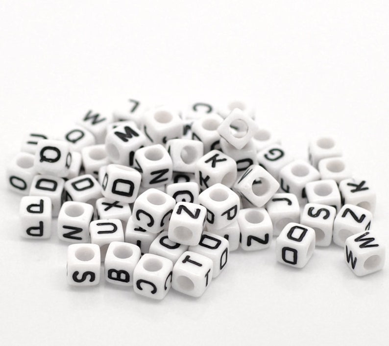Acrylic Square Black /& White 6mm x 6mm Random Initial Alphabet Letter Beads