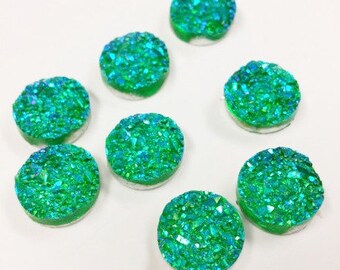 20 Harz Kuppel Dichtungen Cabochon rund Grün Glitter 12mm, 7540, 724, 400a