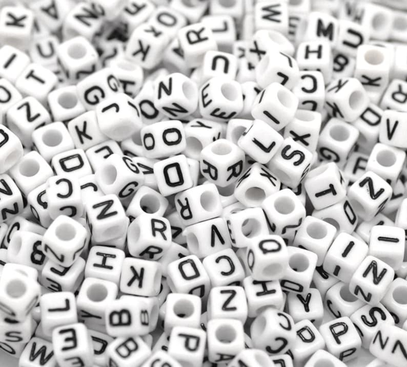 Acrylic Square Black /& White 6mm x 6mm Random Initial Alphabet Letter Beads