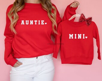 Auntie & Mini Matching Sweatshirts with Red Bow Hair Clip. Cute Aunt Sweatshirt. Auntie to be gift. Aunt Niece Shirts. Gifts for Aunt. BOW22