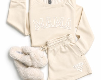 Personalized Mom Coming home outfit with kids names. Custom Mama Hospital Outfit. Mom Loungewear. Mama Neutral Sweasuit. Aesthetic mama gift