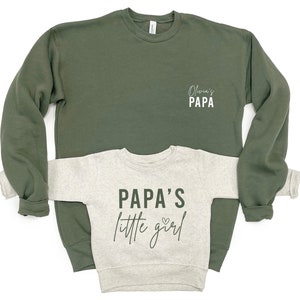 Custom sweatshirts  for Grandpa and Granddaughter / Grandson. Sweatshirt with grandkids names. Grandpa gift from grandkids. Father's day /3