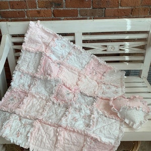 Sweet Pale Pink and Soft Gray Baby Rag Quilt Woodland Roses and Lace Print All Cotton image 4