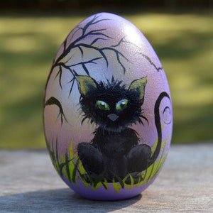 Halloween Cat, Hand Painted Egg, Halloween Gift, Halloween Decoration