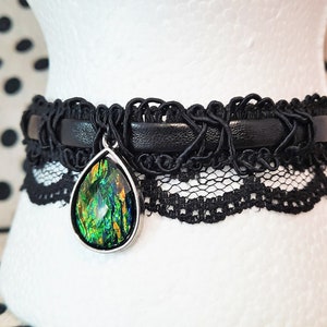 GREEN JEWEL CHOKER necklace, green jewel necklace, green choker, green teardrop necklace, black lace choker, adjustable choker