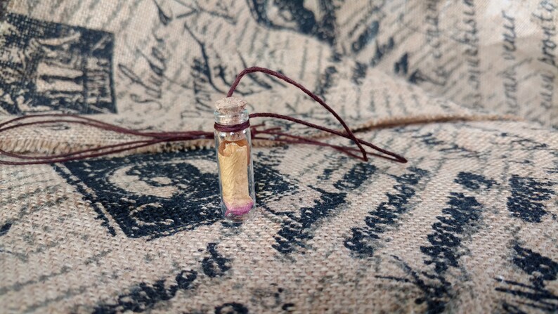 adjustable cord ROSE PETAL bottle NECKLACE dried flower petals bottle necklace adjustable
