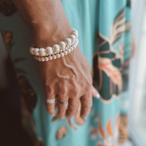 Off White Pearl Beaded Bracelet Stack | Women’s Summer Jewelry | Boho | Seashell Jewelry | The Polly Stack