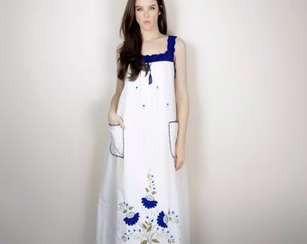 Vintage embroidered baby doll maxi dress perfect for summer. 100% cotton A line maxi beach dress.