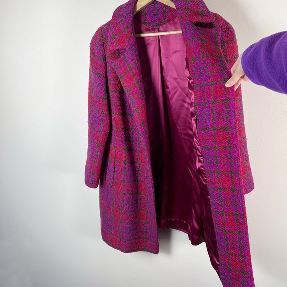 Vintage 60s 70s tweed plaid coat in magenta purpl… - image 6