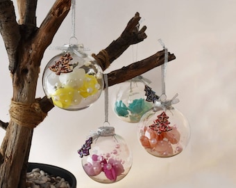 Set of 4 Pretty Pastels - Roses, Pearls and Tree Charm Christmas Bauble - in Aqua, Peach, Pink and Yellow