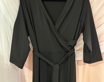 Black V-Neck Maxi Dress 40" Waist 42" Length