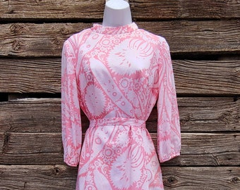 Vintage 1960s Betty Hartford Pink Swirl Belted Dress