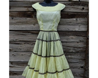 Vintage 1950s Pastel Yellow Patio Dress with Metallic Gold and Black Trim