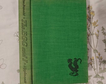 The Egg and I by Betty Macdonald - Vintage 1940s Green Book