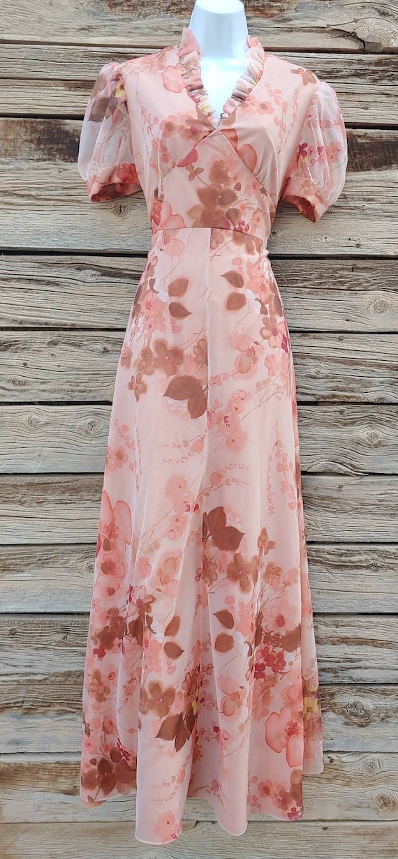 Vintage 1970s Handmade Dress, Pink and Brown Flor… - image 1