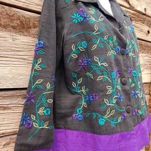 Retro Vintage 1990s Coldwater Creek Beaded Floral Jacket, Blouse or Overshirt Black and Purple image 4
