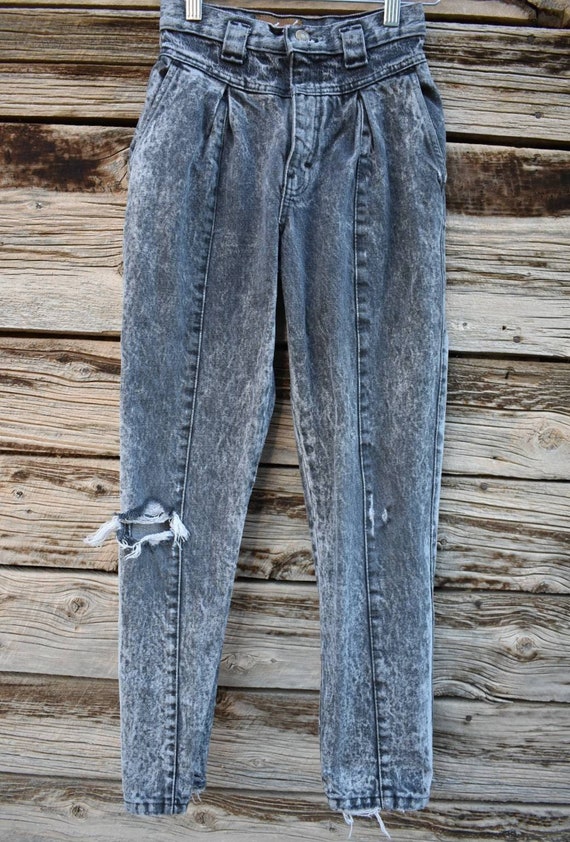 Retro Vintage 1990s Black Acid Wash Distressed Jea