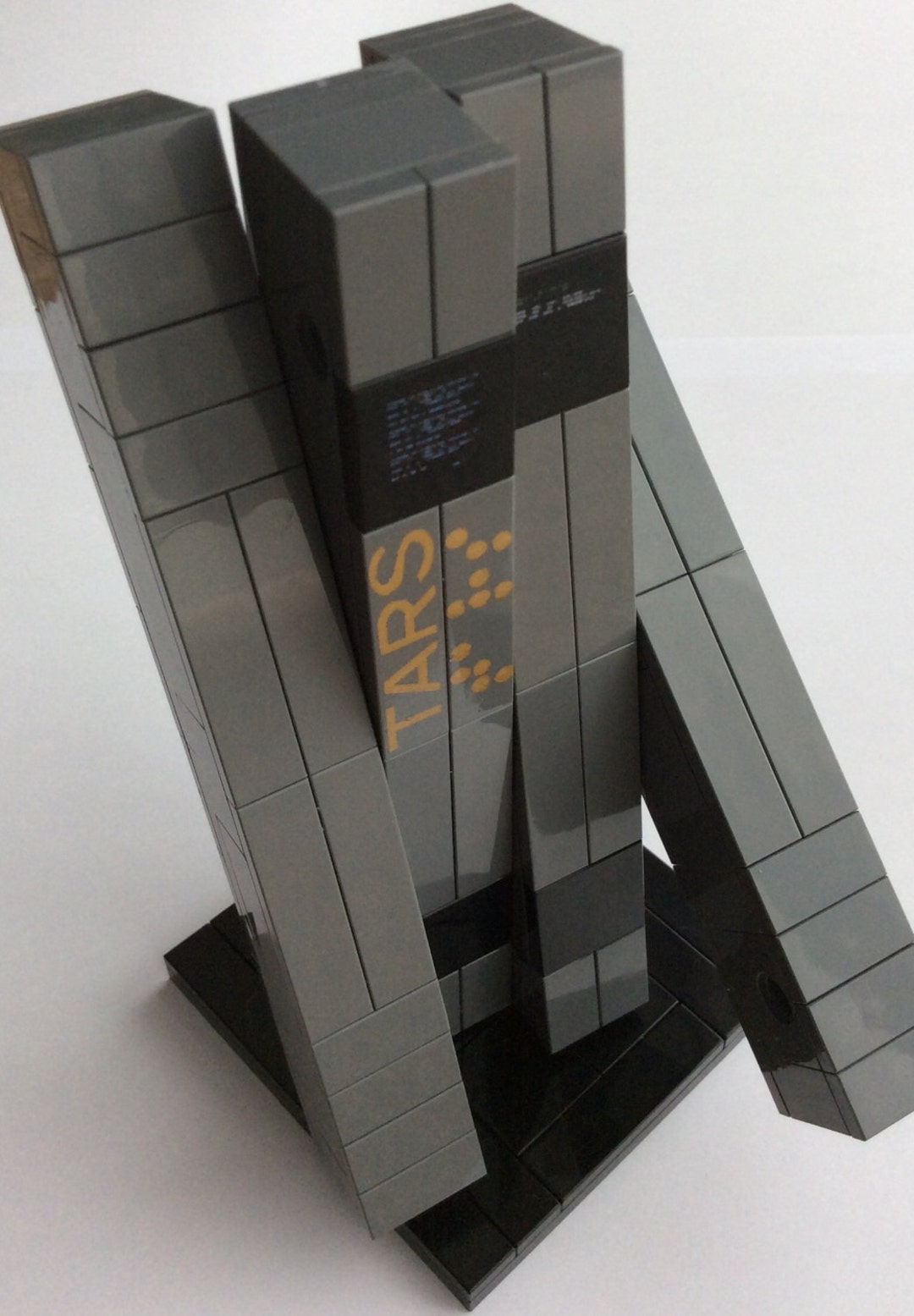 インターステラー映画ロボットTARSカスタムフィギュアは本物の インターステラー映画ロボットTARSカスタムフィギュアは本物の