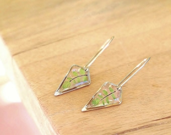 Fern earrings Veritable fern leaves Geometrical earrings Minimalist jewelry Nature jewels Gift for her Fern in resin Lozenge earrings