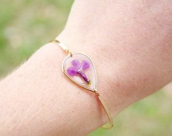 Real pressed violet lobelia bracelet, Different color style, Drop shape, Solid bracelet, Gift inspiration for Christmas, Dried violet flower