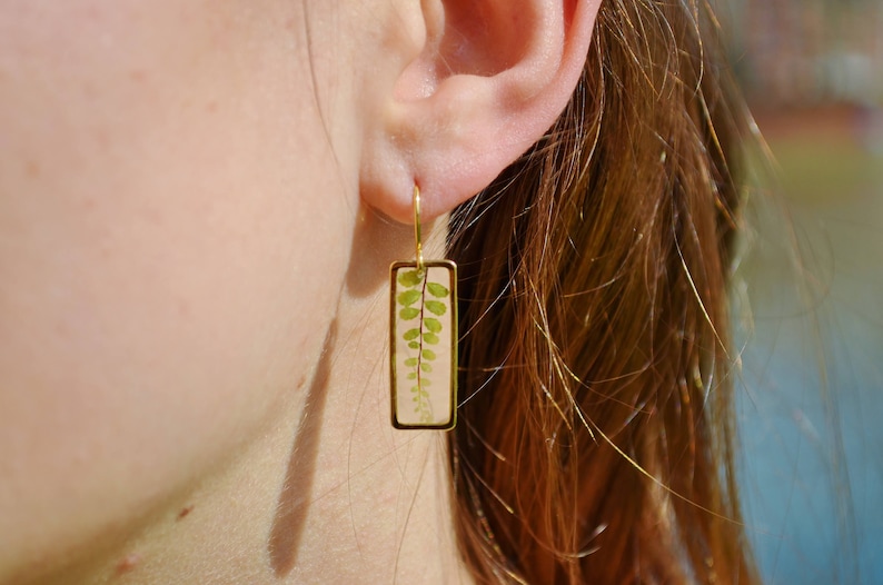 Fern earrings Veritable fern leaves Geometrical earrings Minimalist jewelry Nature jewels Gift for her Fern in resin Elegant earrings image 5