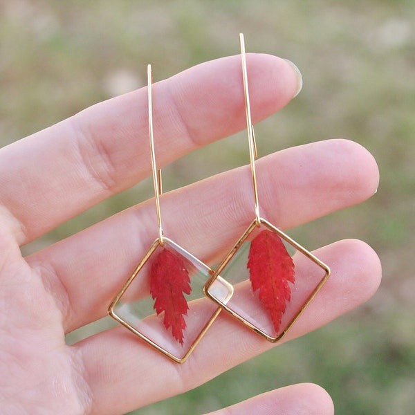 Diamond earrings, Pressed japanese maple leaves, Pressed plants, Geometrical earrings, Pendant earrings, Botanical jewels 3 metal colors